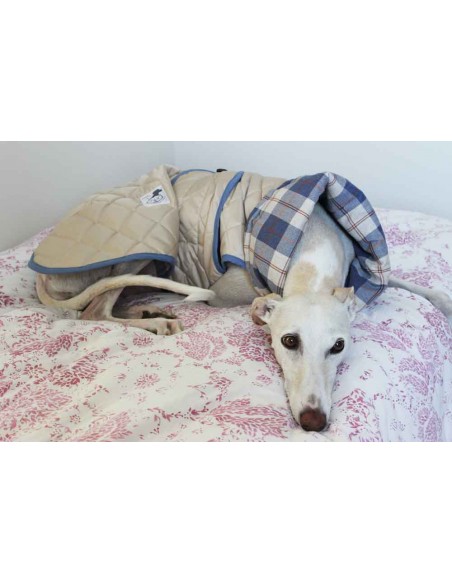 abrigo Impermeable acolchado galgo color beige