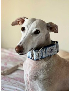 Collar para galgo en tela loneta muy resistente de flores azules