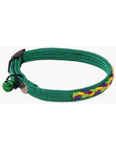 Collar para gatos decorado con trenza