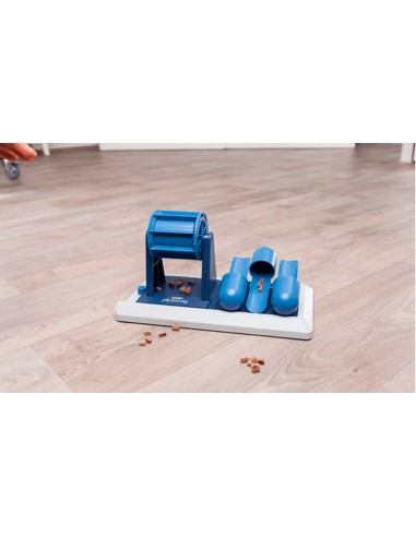 Juguete educativo para perro modelo Dog Activity Poker Box